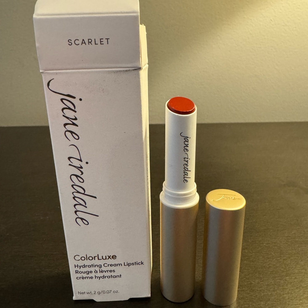 jane iredale ColorLuxe Hydrating Cream Lipstick Scarlet 2 g .07 oz Full Size NIB